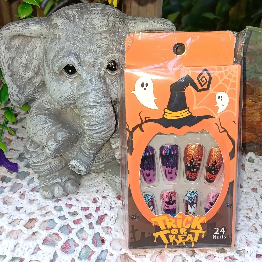 🆕️$6 OR 2 FOR $10~ HALLOWEEN THEMED 24 DESIGNER PRESS ON NAILS
